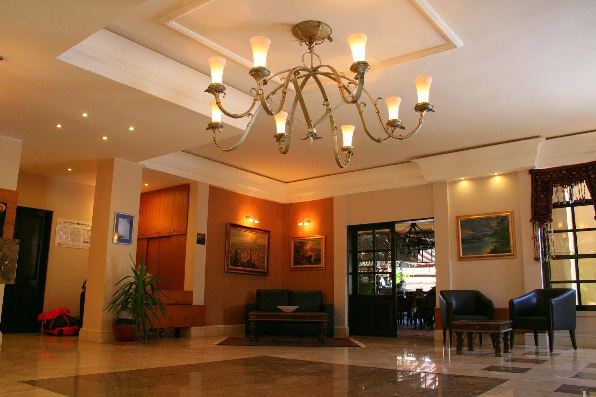 אולודניץ Hisar Holiday Club מראה חיצוני תמונה
